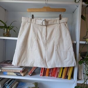 Y2K Women's Mini Skirt Cream Corduroy Belted Pockets Academia Terranova Size XL*